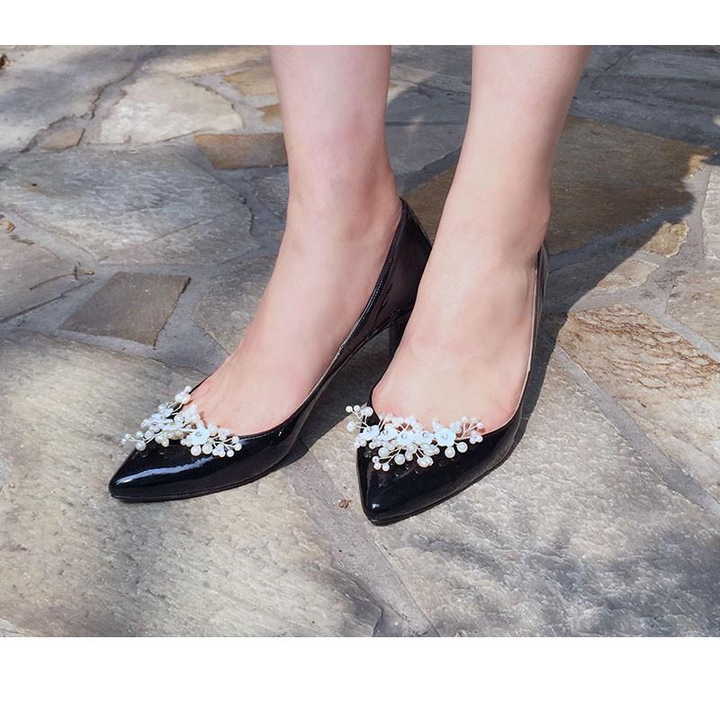 シューズクリップ シューズアクセサリー ビジュー ウェディング 結婚式 ブライダル 小枝 パール 白 ホワイト シューパーツ 花嫁 小物 ドレスシューズ Sc028 Sc028 Machree ヤフー店 通販 Yahoo ショッピング