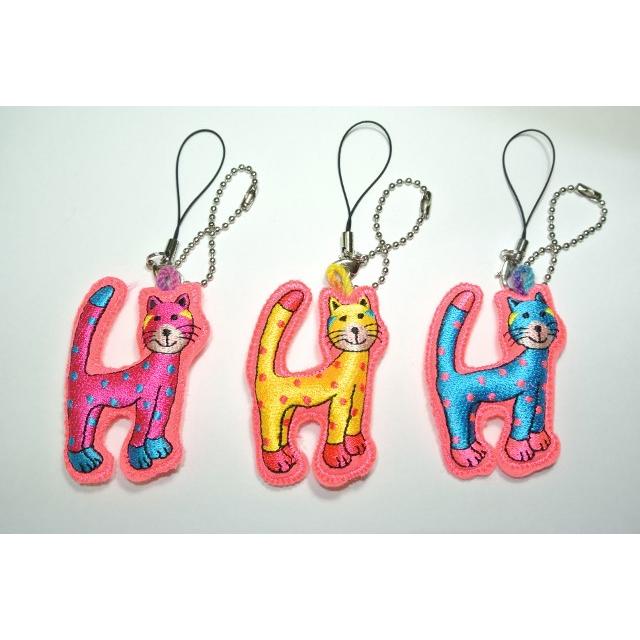 猫ちゃんイニシャルチャーム H : マックシシュウ - 通販 - Yahoo