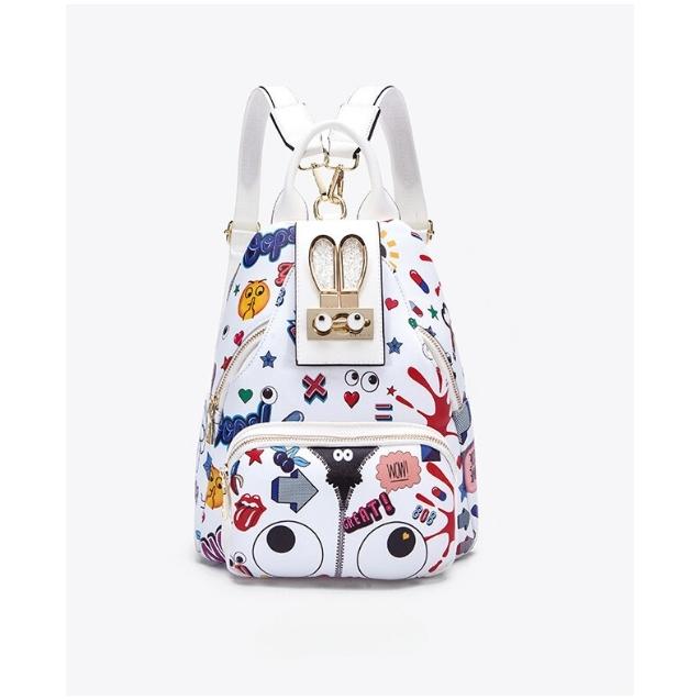 新作 EYE THEME ウサギの金具 高い収納力 レディース バックパック