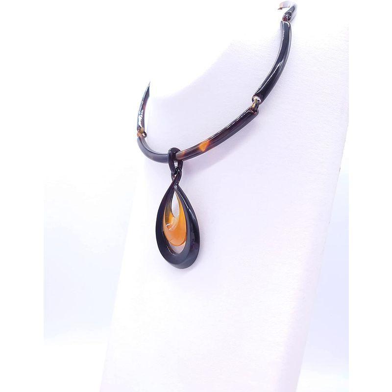 天然工房 べっこう屋さん 本べっ甲 バラフ 白甲 デザイン ペンダント ネックレス （pe-034） 天然工房 べっこう屋さん 本べっ甲 バラフ 白甲 デザイン ペンダント ネックレス （pe-034）