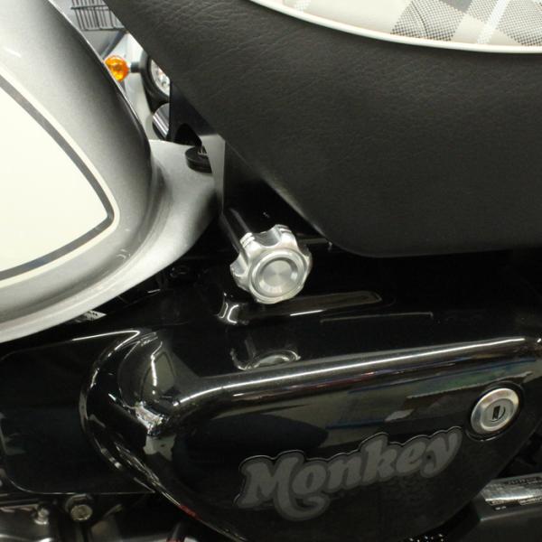 純正モンキー125新車購入時に外した新品シートです。 ホンダモンキー125交換用シート [V2 #2 艶消しライトブラウン