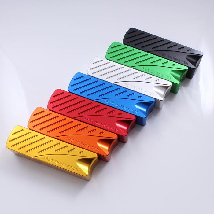 ハイエース レジアスエース 200系 サイドブレーキ カバー アルミ製 1/2/3/4/5/6/7/8/9型 ハンドブレーキ グリップ レバー アクセサリー カスタム パーツ |  | 16