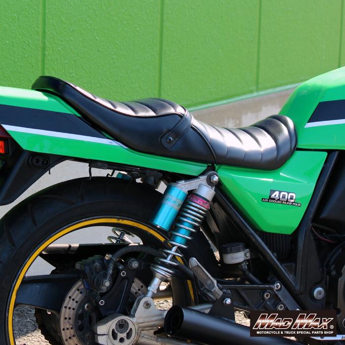 ZRX400・Ⅱタックロールシート ステー付き MAD MAX カワサキ ZRX400/ZRX-II用 タックロールシート ブラック