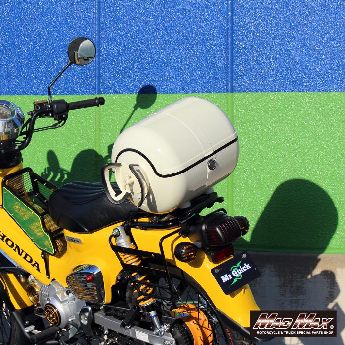 MAD MAX（マッド マックス） 決算セール!!バイク用 リアボックス ボム