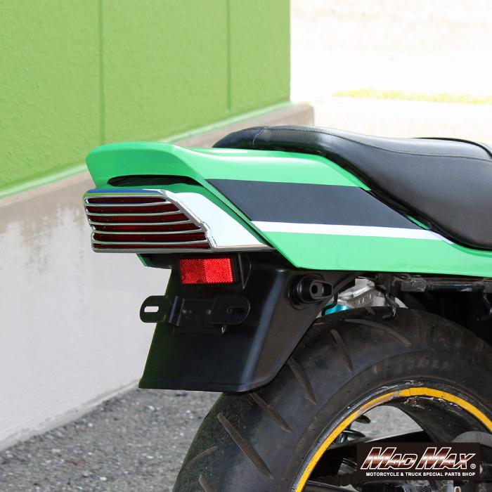 ☆大好評☆ Kawasaki ZRX400 チョビあげテール あたたかい 社外 ☆大好評☆ Kawasaki ZRX400 チョビあげテール あたたかい 社外