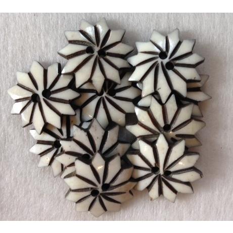 ボーンボタン　フラワーVI |  | 01