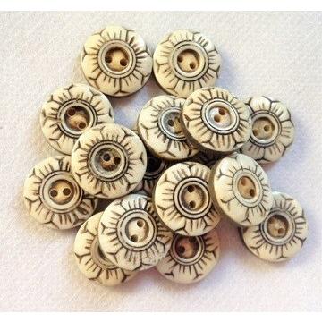 ボーンボタン　15mm　１個売り　バラ　アイボリー |  | 01