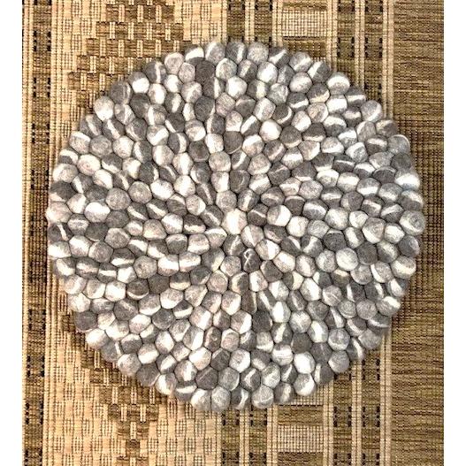 フェルトボール　チェアクッション　マット　座布団　ナチュラル |  | 04