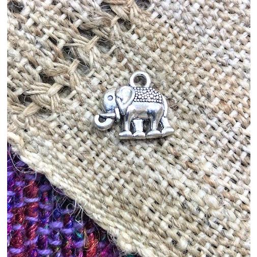 メタルチャーム　ゾウ　シルバー　6個入り |  | 01
