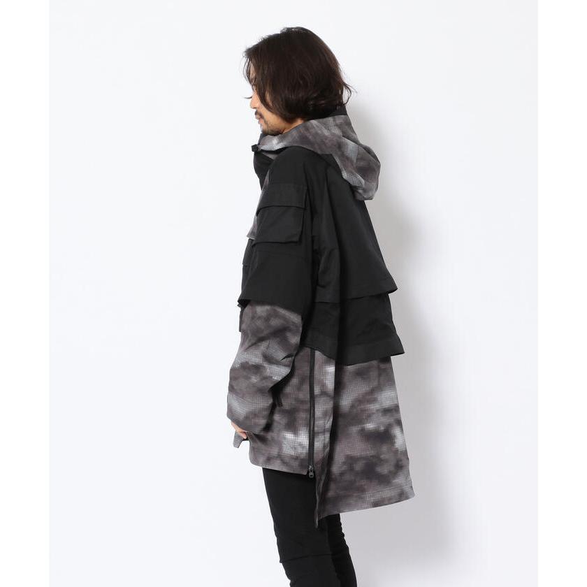 ホワイトマウンテニアリング｜Gore-Tex Luggage Down JK-2 WHITE