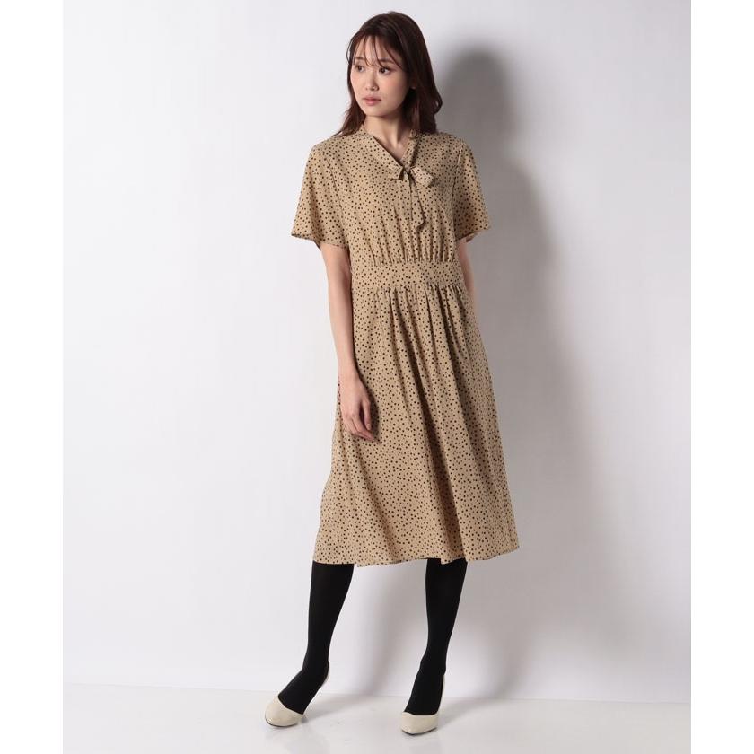 ベージュ スライドドットプリント 通販 Paypayモール ボウタイ半袖ワンピース Magaseek Paypayモール店 なポイント