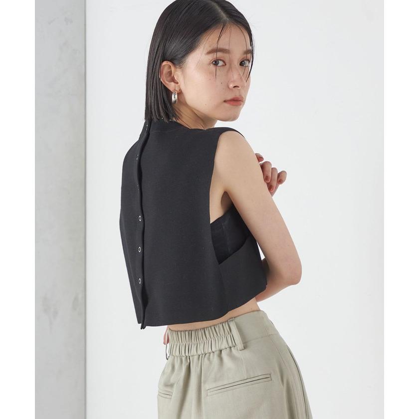 Wai+:＜手洗い可能＞クルーネックベスト　ライトグレー セール】Wai＋:〈手洗い可能〉クルーネック ベスト ◇(505968732