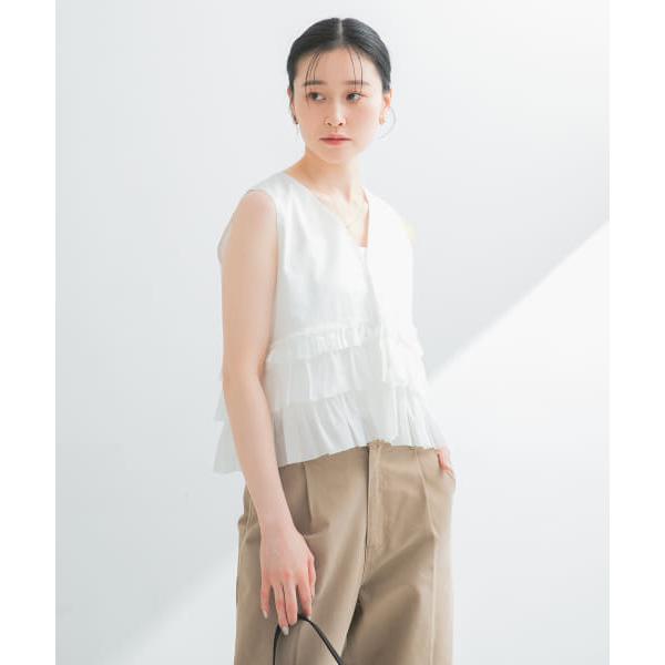 新品タグ付き ノースリーブフリルブラウス 黒 ブラック アーバンリサーチ 完売 新品タグ付き ノースリーブフリルブラウス 黒 ブラック アーバン