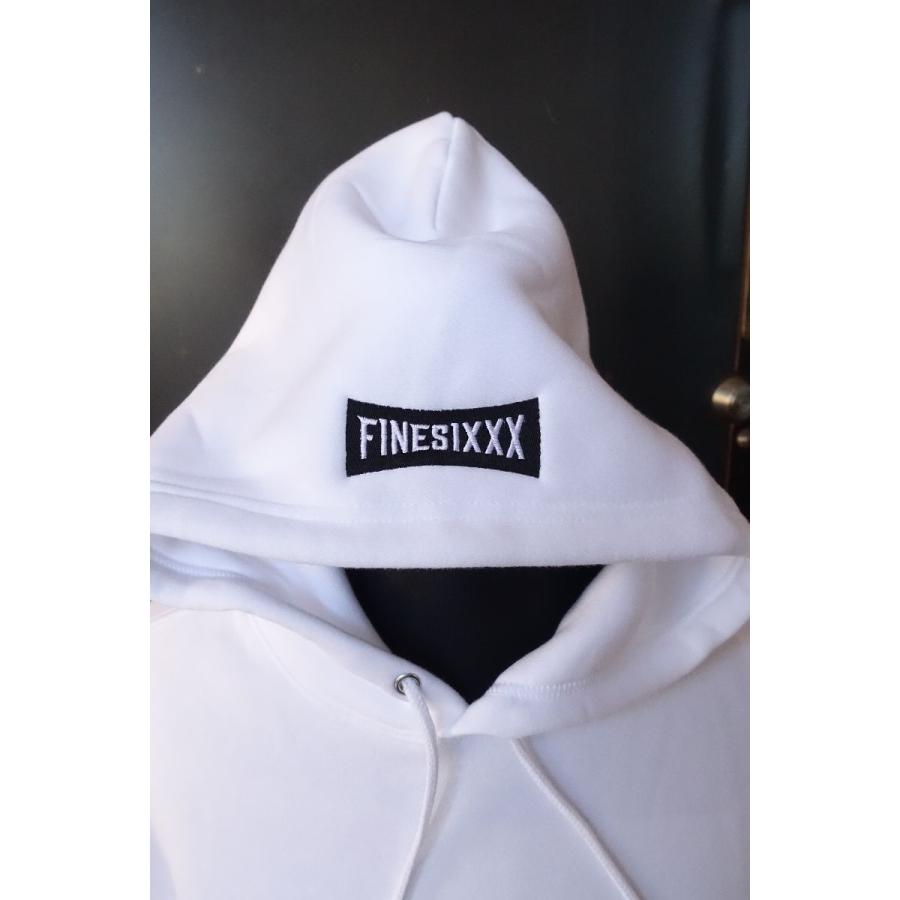 ファインシックス FINESIXXX FINE-CROSS EMBROIDERED GRAPHIC HOODIE