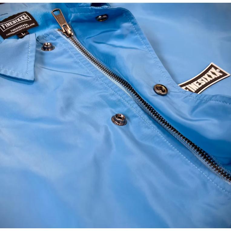 ファインシックス FINESIXXX STANDARD LOGO ZIP COACH JACKET SKY BLUE