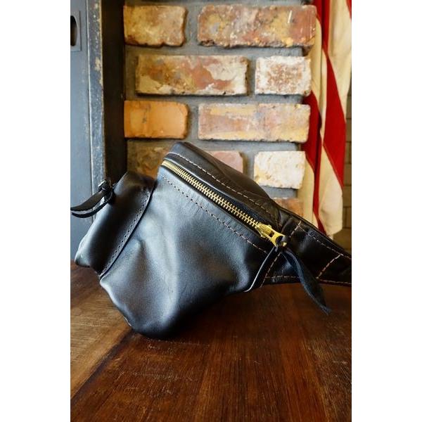 Langlitz Leathers 黒 ブラック ボディバッグ ウェストバッグ Langlitz Leathers ラングリッツ・レザーズ パッデッド