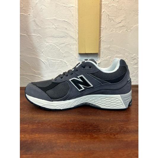 New Balance（ニューバランス） 2002R FL ダークグレー : MAGIC-U