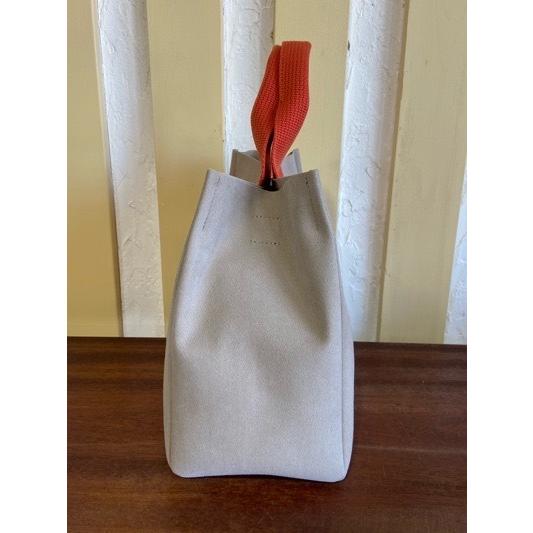 VIOLA d'ORO/ヴィオラドーロ　GINOジーノ　マイクロファイバースエードトート　M　V-2063 sand beige×aqricot(サンドベージュ×アプリコット) | VIOLAd'ORO | 01