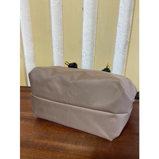 VIOLA d'ORO/ヴィオラドーロ　BIANCA（ビアンカ）　ナイロンバッグ　V-2174 TAUPE×BLACK | VIOLAd'ORO | 04