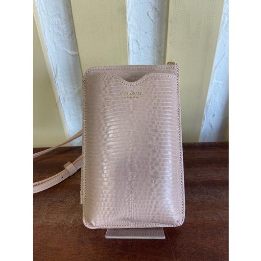 VIOLA d'ORO/ヴィオラドーロ　ADRIA V-1289 リザード型押しスマートフォンポシェット pink beigeピンクベージュ | VIOLAd'ORO