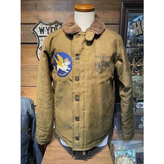 フリーホイーラーズ/FREEWHEELERS 2531002 1944 U.S.M.C. Marine Scout Bombing SQ932 “TEUFELHUND” TYPE N-1 [DARK KHAKI BEIGE] | フリーホイーラーズ