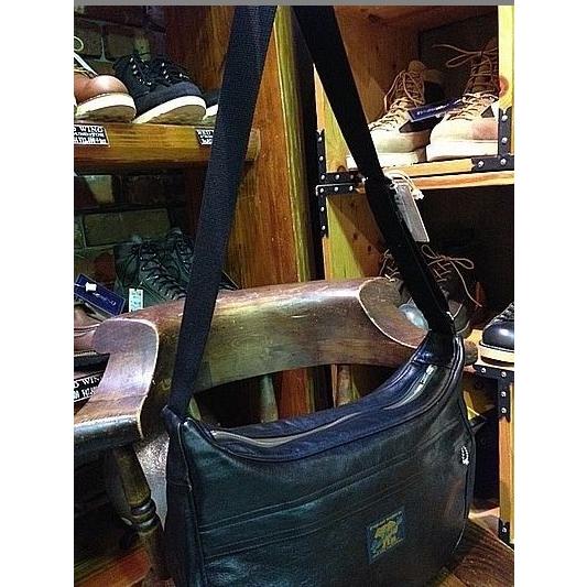 レインボーカントリー/RAINBOWCOUNTRY バッグ LEATHER SHOULDER BAG RCL-60016 [OIL BLACK] |  | 04