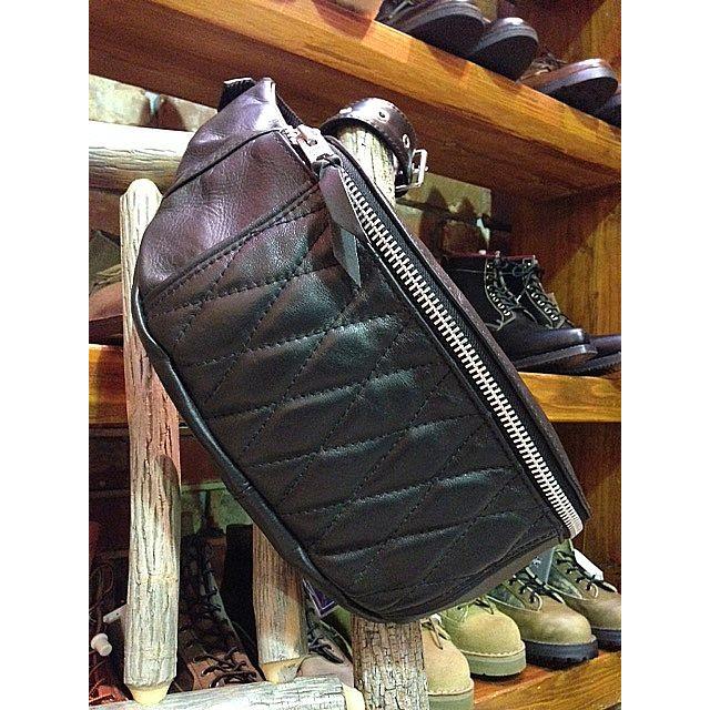 Schott N.Y.C（ショット） Schott PADDED BODY BAG 3109023 : Magic-U