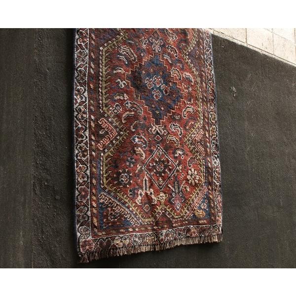 50年の時をへた ペルシャ絨毯 シラーズ産 126cm インテリア ウール イラン産 アンティーク家具 手織り じゅうたん ラグ カーペット
