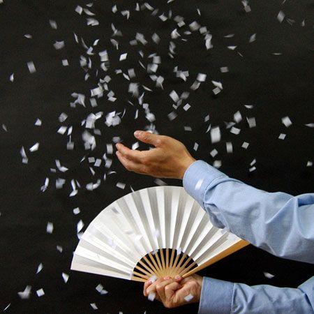 手品・マジック 紙吹雪 P2145 : マジックエクスプレスオンライン