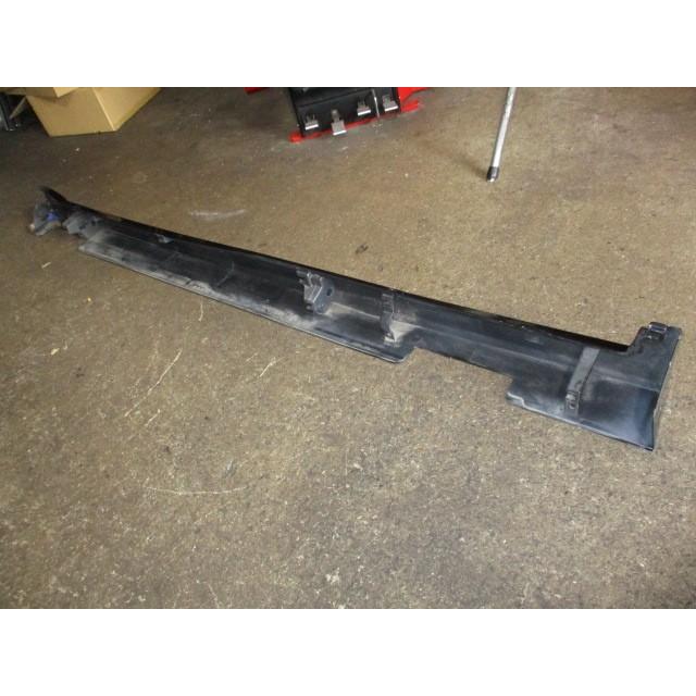 ステップワゴン RK2新車外し 純正サイドステップ左右 カラー