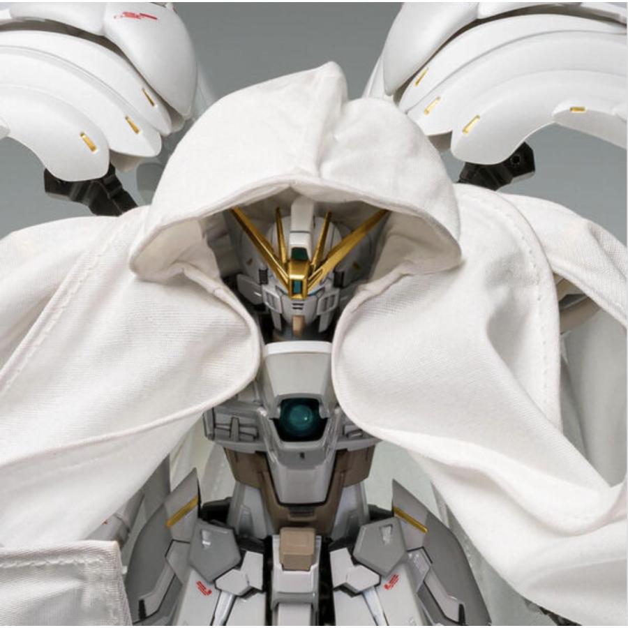 BANDAI（バンダイ） ウイングガンダムゼロ クロークドカスタム GUNDAM