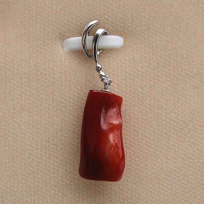 PE861:K18WG 珊瑚（サンゴ）ダイヤ ペンダント : マホガニーホール