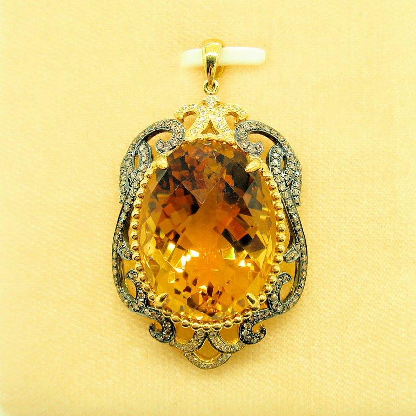 K18WGシトリン、イエローサファイア、ブラウンダイヤトップ