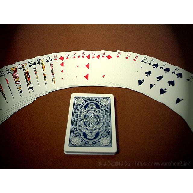 『見逃し厳禁』手品・マジックトランプセット！ マジックトランプ（テンヨー） /手品 マジック用品 : まほうとま