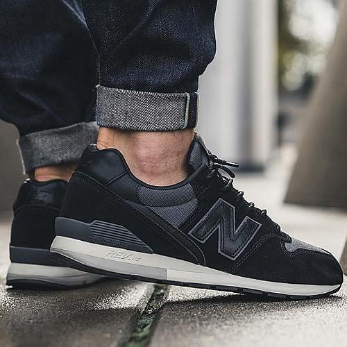 new balance mrl996ms