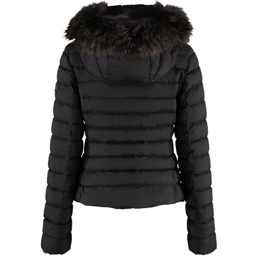 タトラス　TATRAS VARENA ヴァレナ　02 M 黒　全面ナイロン　美品 タトラス ダウン ジャケット ショート ヴァレナ TATRAS VARENA