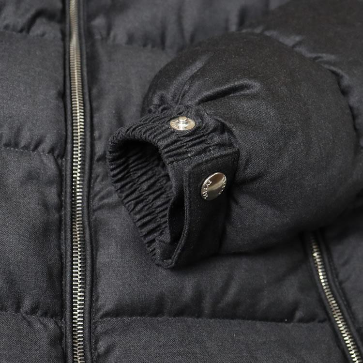 【美品】TATRAS ドミッツィアーノ ダウンジャケット チャコール　01 TATRAS（タトラス） ドミッツィアーノ ダウン ダウンジャケット