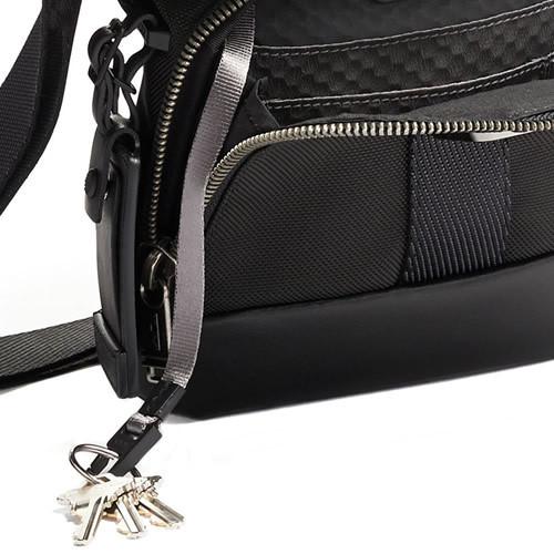 トゥミ TUMI バッグ ショルダーバッグ ボディバッグ クロスボディ