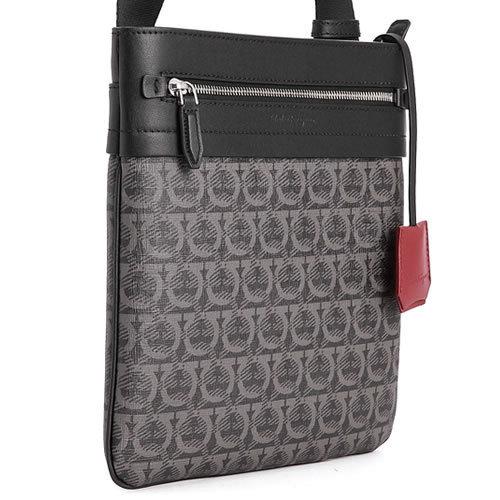 フェラガモ Salvatore Ferragamo バッグ ショルダーバッグ  