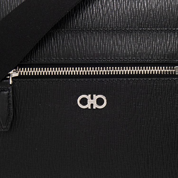 FERRAGAMO（フェラガモ） バッグ ショルダーバッグ ガンチーニ