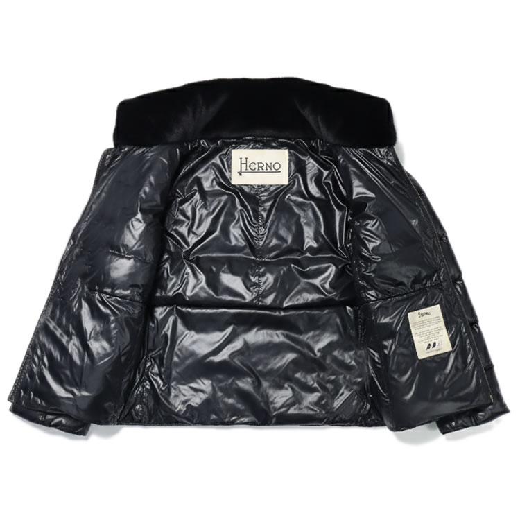黒のダウンジャケット　ヘルノ HERNO ヘルノ A-Shape Satin Down Coat ダウンコート サテン A