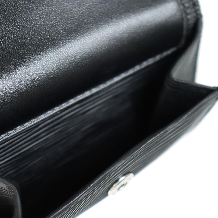 Vivienne Westwood ブラック三つ折り財布　スモールフラップ Vivienne Westwood ヴィヴィアンウエストウッド ヴィヴィアン