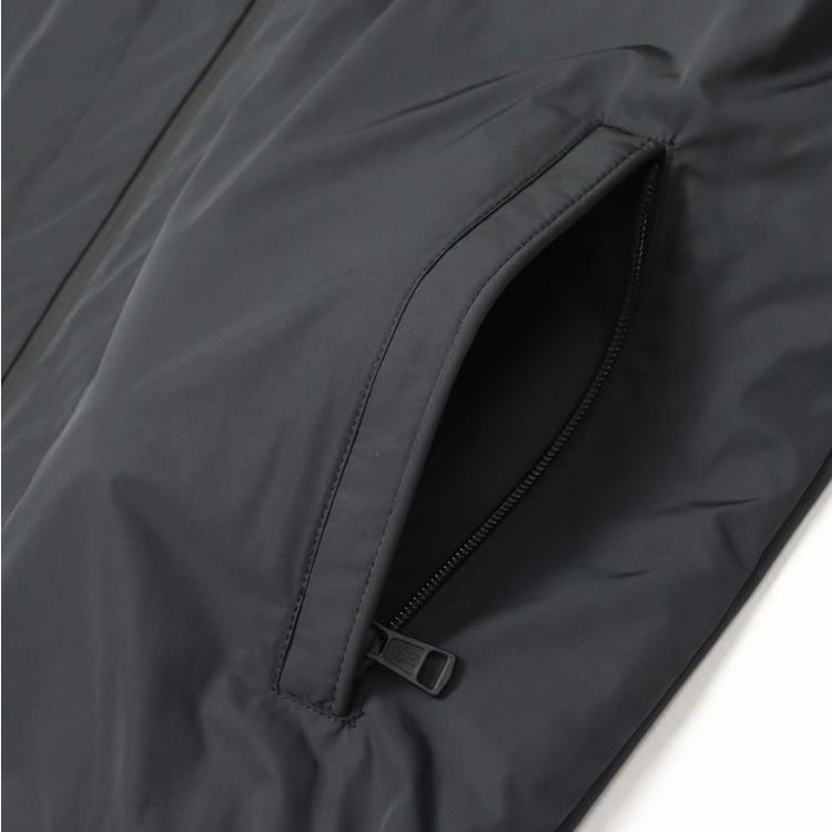 モンクレール ナイロンパーカー 黒 Lサイズ MONCLER モンクレール ナイロンパーカー ナイロンジャケット