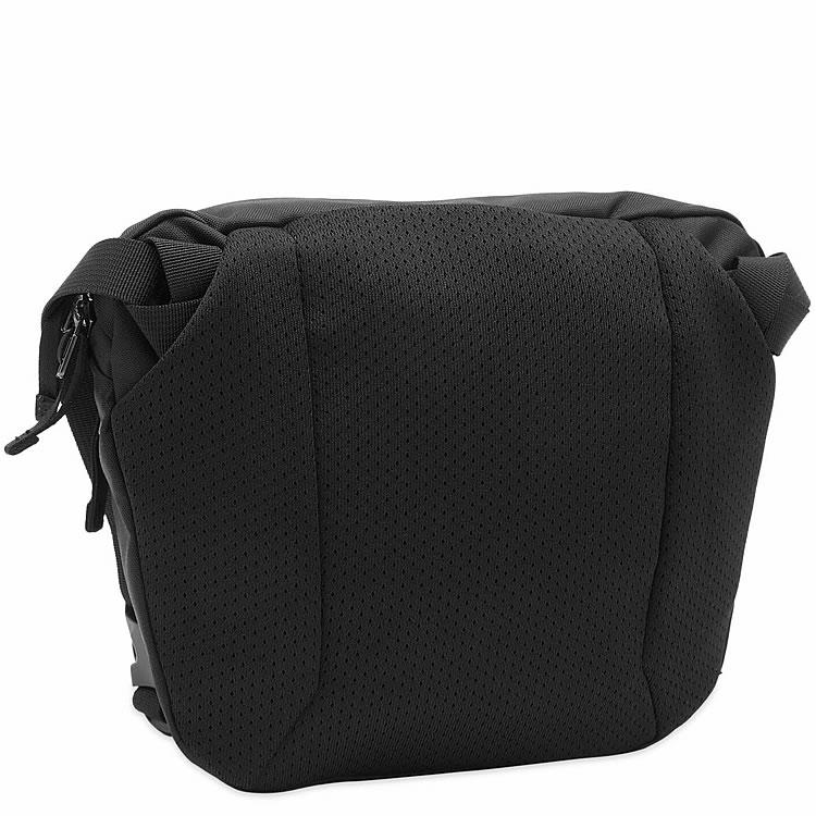 ARC'TERYX アークテリクス マンティス 2 ショルダーバッグ ARC'TERYX アークテリクス マンティス 2 ショルダーバッグ