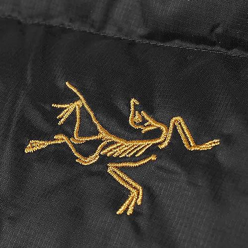 アークテリクス ARCTERYX ソリウム AR フーディ ダウン ダウンジャケット メンズ ブランド 大きいサイズ スポーツ アウトドア 防寒 黒 24K ブラック アークテリクス メンズ