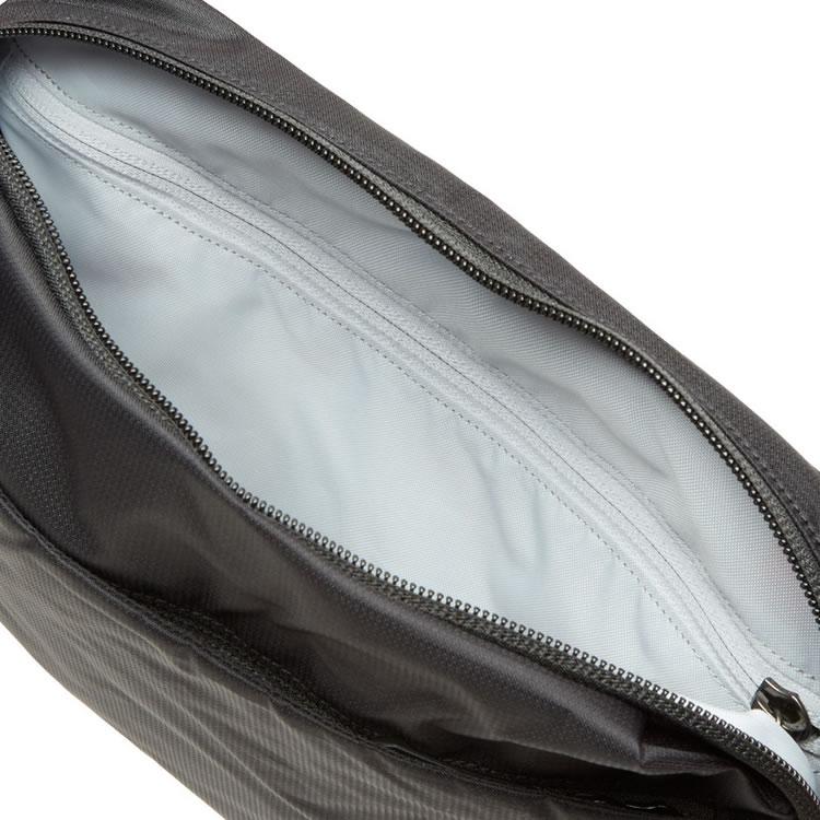 ARC'TERYX（アークテリクス） ヒリアド バッグ ショルダーバッグ