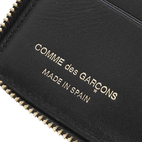 コムデギャルソン COMME des GARCONS 財布 二つ折り財布 エンボス ロゴ 