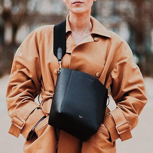CELINE セリーヌ バッグ ショルダーバッグ サングル スモール CELINE セリーヌ バッグ ショルダーバッグ サングル スモール