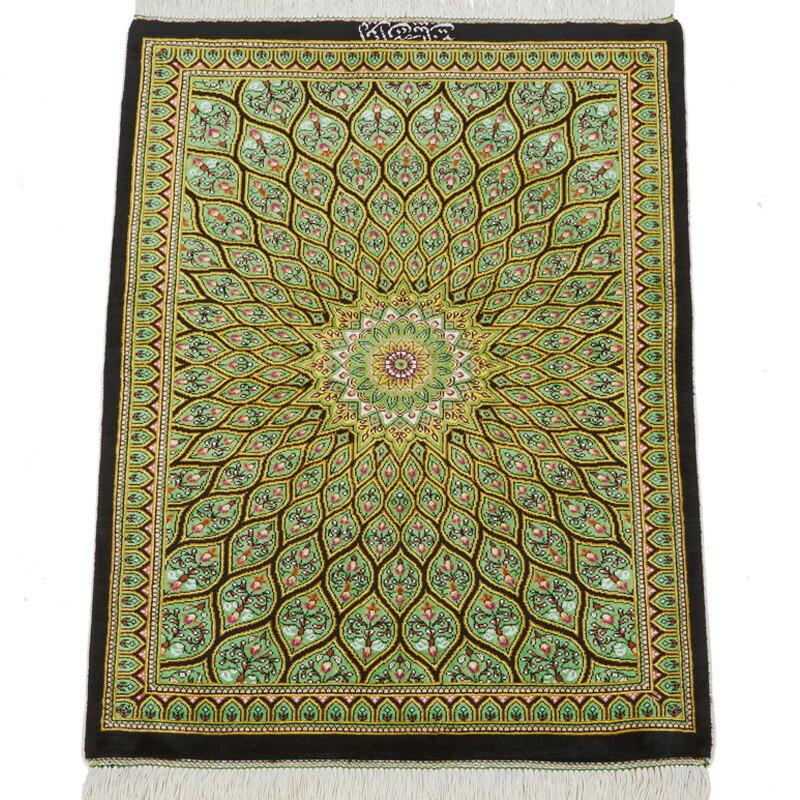 ペルシャ絨毯 クム 87×58cm / シルク 手織り 手作業 織り子 ペルシャ絨毯 クム 87×58cm / シルク 手織り 手作業 織り子