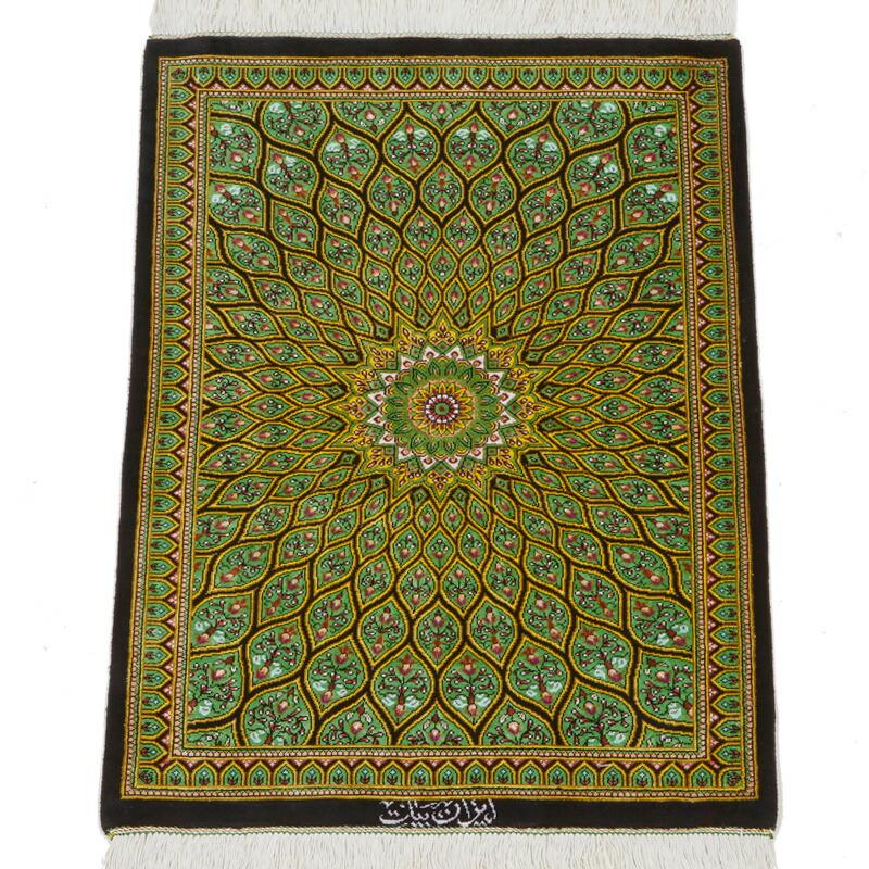 ペルシャ絨毯 クム 87×58cm / シルク 手織り 手作業 織り子 ペルシャ絨毯 クム 87×58cm / シルク 手織り 手作業 織り子